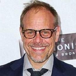 Who is Alton Brown Dating – Alton Brown's Wife & Exes