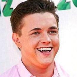 Jesse McCartney, Katie Peterson's Boyfriend