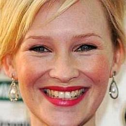 Joanna Page, James Thornton's Wife