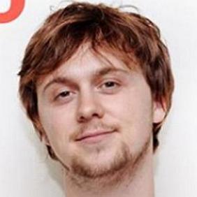 Ellington Ratliff, Rydel Lynch's Boyfriend